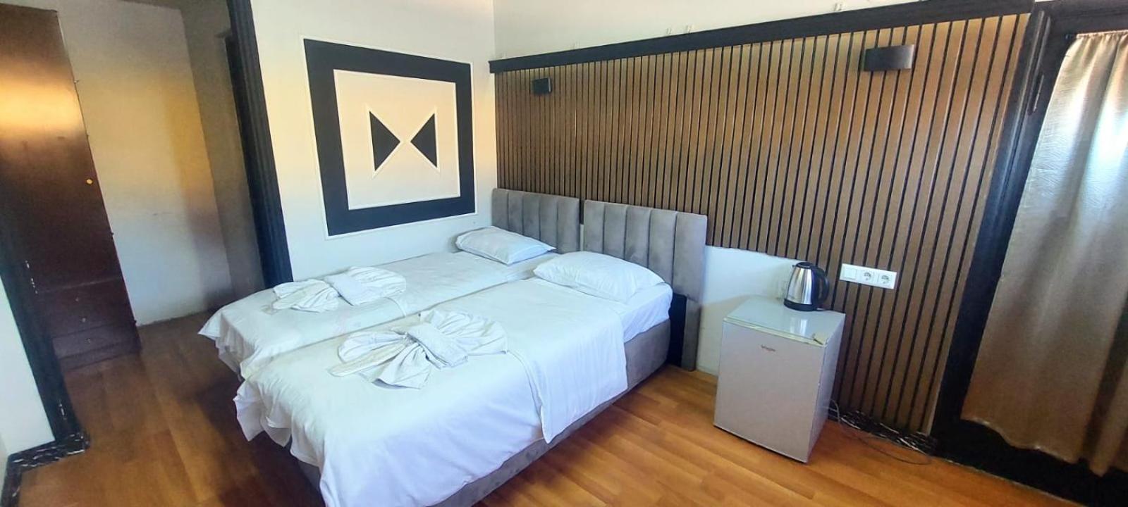 Metrepol Hotel Batumi Eksteriør billede