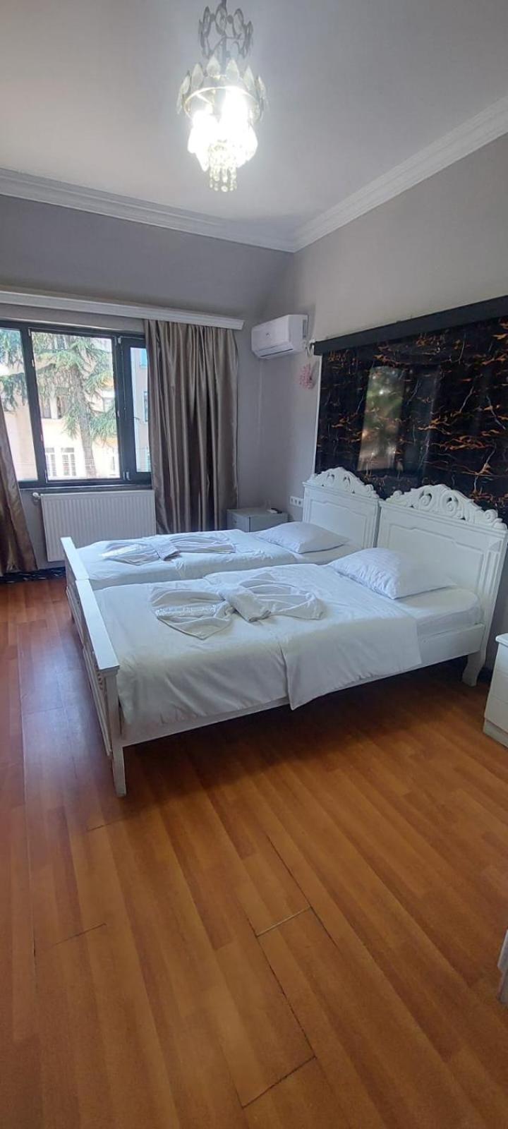 Metrepol Hotel Batumi Eksteriør billede