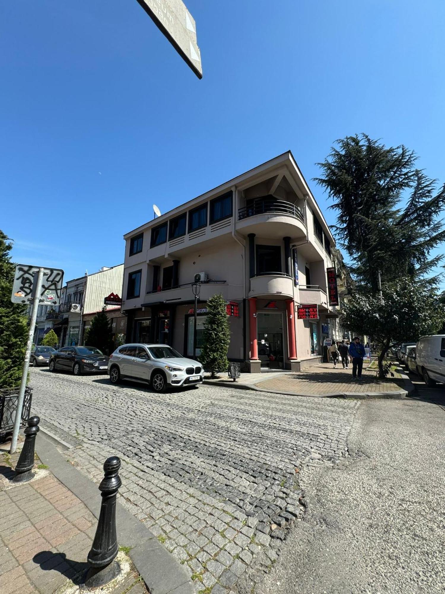 Metrepol Hotel Batumi Eksteriør billede