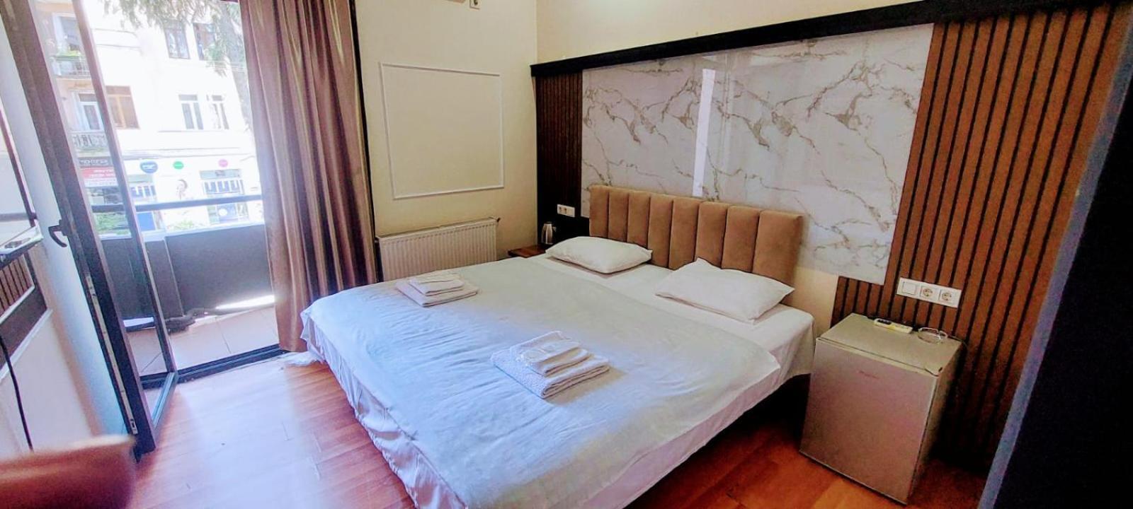 Metrepol Hotel Batumi Eksteriør billede